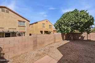8753 N Mugho Pine Trail, Tucson, AZ 85743 - Photo 32