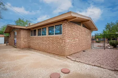 5610 E 20th Street, Tucson, AZ 85711 - Photo 2