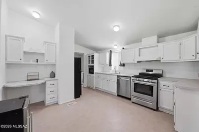 16701 W Whitewing Way, Marana, AZ 85653 - Photo 10