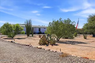 16701 W Whitewing Way, Marana, AZ 85653 - Photo 2