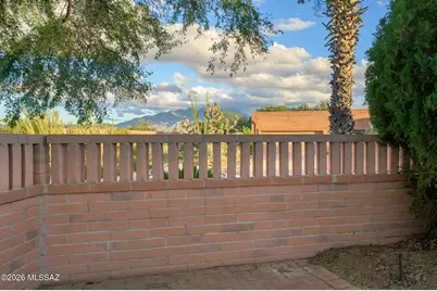 1846 W Camino Urbano, Green Valley, AZ 85622 - Photo 20
