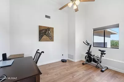 1129 N Amberbrooke Avenue, Tucson, AZ 85745 - Photo 18
