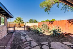 7041 E 42nd St, Tucson, AZ 85730 - Photo 34