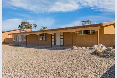 5362 E 4th Street, Tucson, AZ 85711 - Photo 2