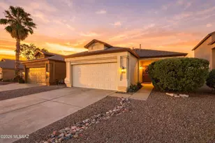7656 S Trumpet Vine Ave, Tucson, AZ 85747 - Photo 1