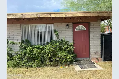 5739 E 24th Street, Tucson, AZ 85711 - Photo 1
