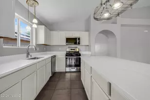 3204 W Vuelta De Los Mineros, Tucson, AZ 85745 - Photo 22
