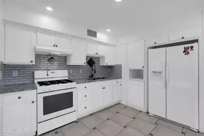 2013 N Calle Trinidad, Nogales, AZ 85621 - Photo 16