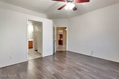 555 W Rio Teras, Green Valley, AZ 85614 - Photo 10