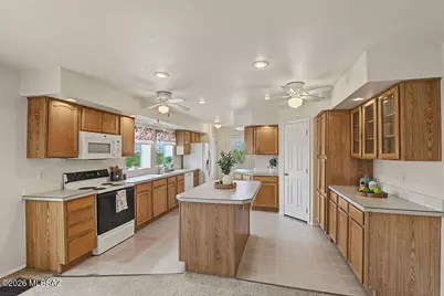 4430 W Curly Horn Road, Sahuarita, AZ 85629 - Photo 14