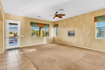 5957 S Meadow Hills Loop, Green Valley, AZ 85622 - Photo 6