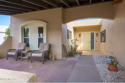 223 E Paseo De Golf, Green Valley, AZ 85614 - Photo 2