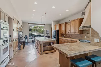 4992 N Avenida De Castilla, Tucson, AZ 85718 - Photo 8