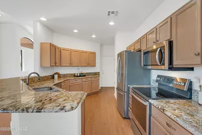13401 N Rancho Vistoso Boulevard #124, Oro Valley, AZ 85755 - Photo 12
