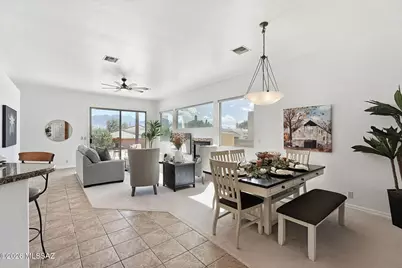 2687 S Ridge Top Drive, Green Valley, AZ 85614 - Photo 6