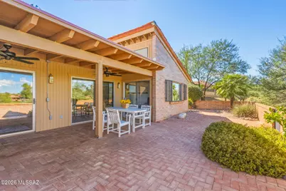 736 W Desert Hills Drive, Green Valley, AZ 85622 - Photo 44