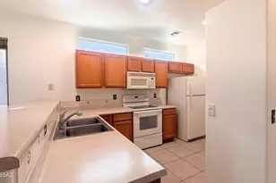 860 W Calle De La Pelotita, Green Valley, AZ 85614 - Photo 8