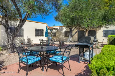 192 W Calle Del Ano, Green Valley, AZ 85614 - Photo 14