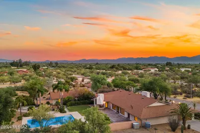 9460 N Calle El Milagro, Oro Valley, AZ 85737 - Photo 1