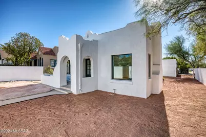 804 E 7th Street, Tucson, AZ 85719 - Photo 1