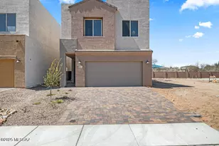 8817 N Sherry Cervi Wy, Tucson, AZ 85743 - Photo 1