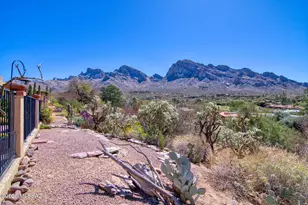 784 Cam Diestro, Oro Valley, AZ 85704 - Photo 1