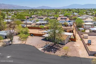 1826 N Sidney Pl, Tucson, AZ 85712 - Photo 1