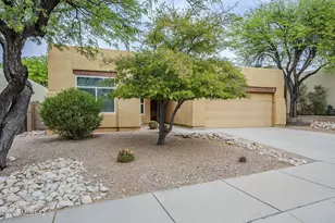 6545 N Shadow Bluff Dr, Tucson, AZ 85704 - Photo 1
