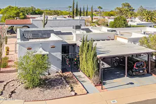 250 W Esperanza Blvd, Green Valley, AZ 85614 - Photo 1