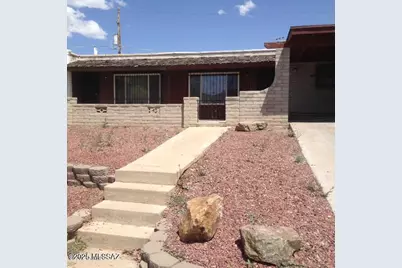 2661 S Enchanted Hills Drive, Tucson, AZ 85713 - Photo 1