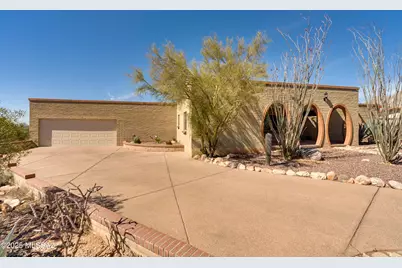 6711 N Calle Zella, Tucson, AZ 85718 - Photo 1