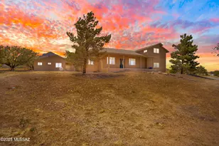 6596 E Renegade Trail, Hereford, AZ 85615 - Photo 1