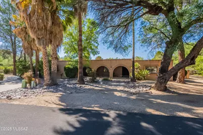 12425 E Barbary Coast Road, Tucson, AZ 85749 - Photo 1