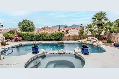 2723 S Chipshot Drive, Green Valley, AZ 85614 - Photo 1
