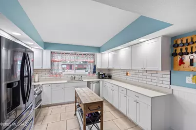 6951 E 1st Street, Tucson, AZ 85710 - Photo 1