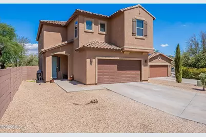 1090 E Lyle Canyon Drive, Sahuarita, AZ 85629 - Photo 1
