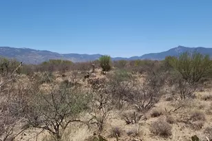 15625 E McKenzie Wash Rd, Tucson, AZ 85747 - Photo 1