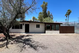 3028 N Jackson Ave, Tucson, AZ 85719 - Photo 1