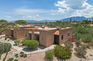 2525 South Calle del Dante, Green Valley, AZ 85622 - Photo 1