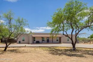 206 N Cherokee Trail, Benson, AZ 85602 - Photo 1
