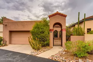 6113 N Pascola Cir, Tucson, AZ 85718 - Photo 1