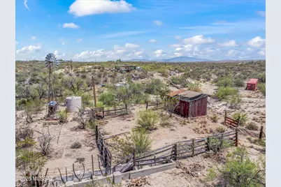 25310 S Enchanted Valley Road, Tucson, AZ 85739 - Photo 1