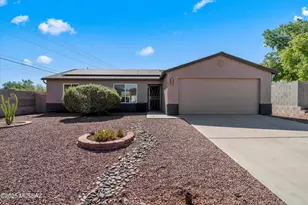 8774 N New Moon Pl, Tucson, AZ 85743 - Photo 1