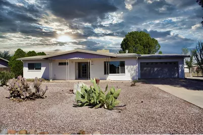 907 E Clouse Street, Pearce, AZ 85625 - Photo 1