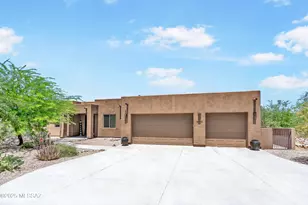 9243 E Arizona Cypress Pl, Corona de Tucson, AZ 85641 - Photo 1