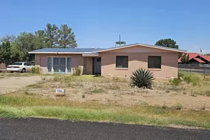 1215 E Justin St, Pearce, AZ 85625 - Photo 1