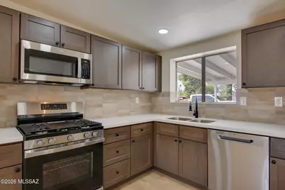 6987 E Lola Place, Tucson, AZ 85730 - Photo 1