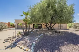 1310 N La Canoa, Green Valley, AZ 85614 - Photo 1