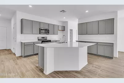 12152 E Morris Carson Drive, Vail, AZ 85641 - Photo 1