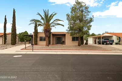 1000 S La Higuera, Green Valley, AZ 85614 - Photo 1